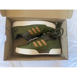 ADIDAS Forum Low Shoes | Size 6 | Big Kid/Youth - Boy